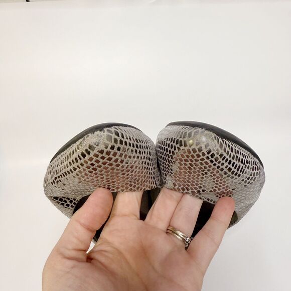 VIONIC Gem Caballo Python Pointed Toe Gunmetal Silver Shiny Ballet Flats Sz 7 - Picture 11 of 11